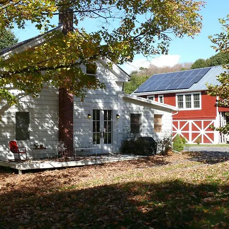 The Farmhouse Suite At Barn & Bike